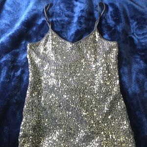 ✨ Sequin tank top ✨